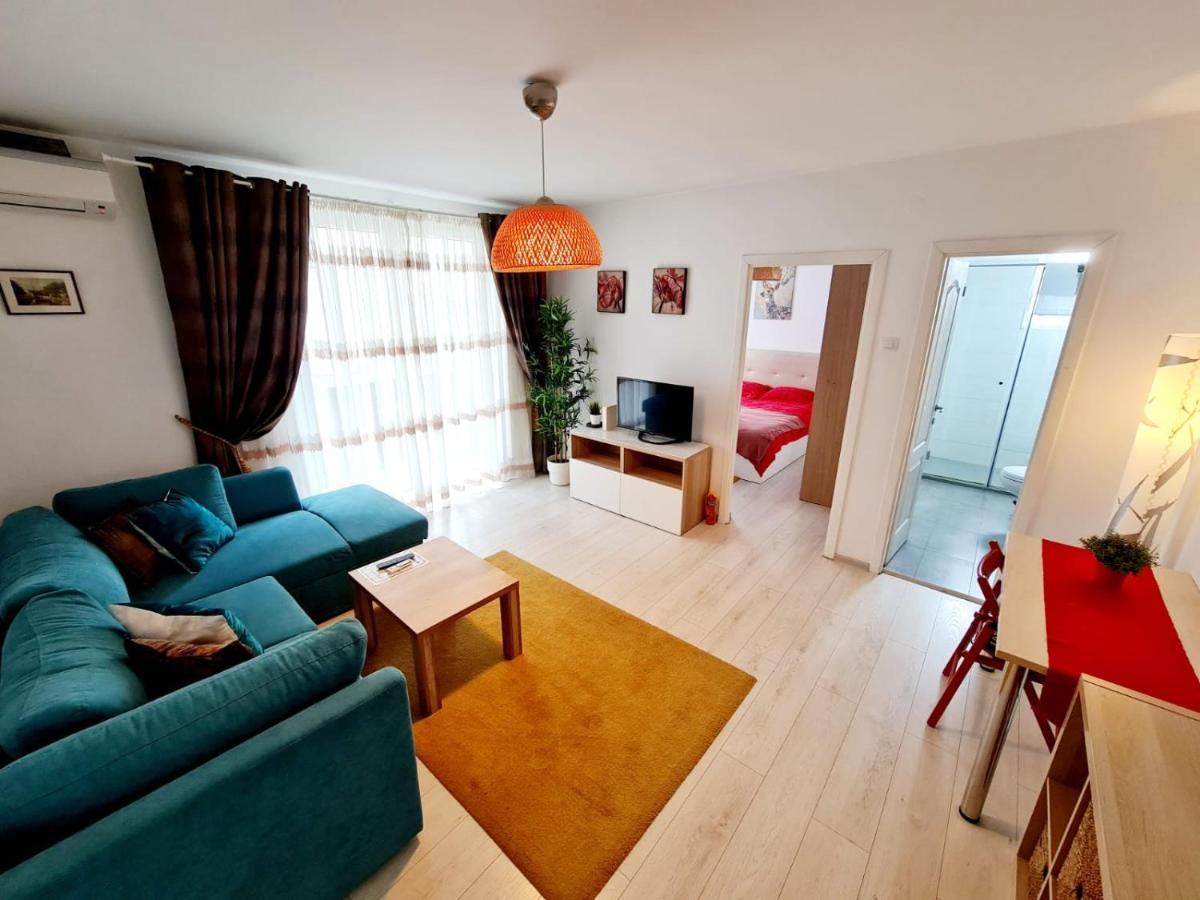 Downtown, Ideal For Longer Stays, Family Friendly Apartment - Nb73A Bukurešť Exteriér fotografie